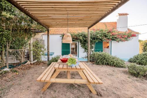 Azoia Casa | Stunning Seaview Retreat in Azoia - Casa da Serra2