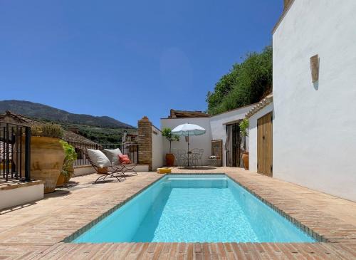 El Valle Casa | Stunning Spanish white village home Private pool Stunning Views