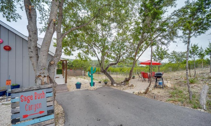 Canyon Lake Apartamento | Stunning Texas Studio Less Than 1 Mi to Canyon Lake!