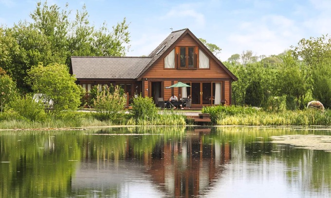 Menai Bridge Chalet De Esquí | Alojamiento de 1 habitaciones en Anglesey