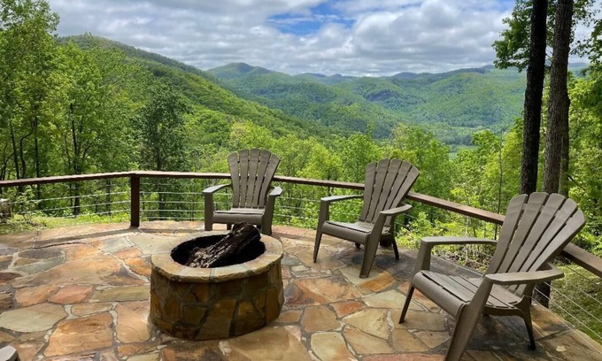 Franklin Cabina | STUNNING VIEWS!!! LUXURY MT VISTA LODGE CLOSE TO DOWNTOWN & HIGHLANDS