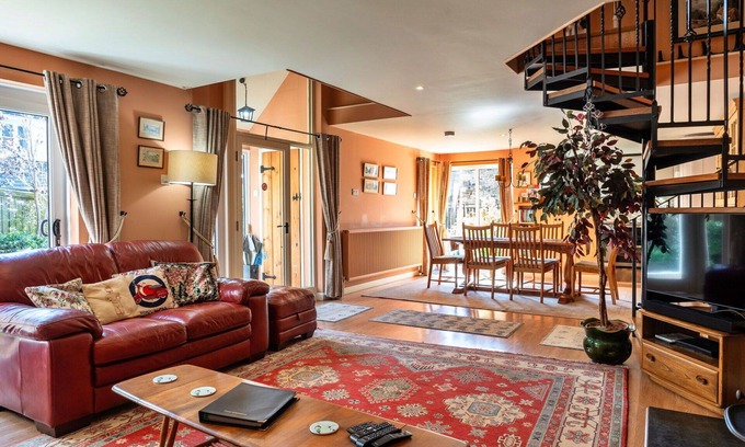Bovey Tracey Casa | Maravillosa casa de vacaciones para 4 personas con WIFI y mascotas permitida