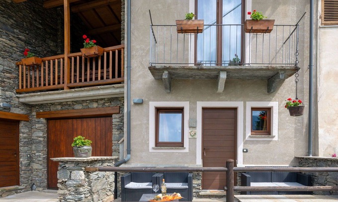 Roburent Casa | Estupenda casa de vacaciones para 5 personas con WIFI, TV y terraza