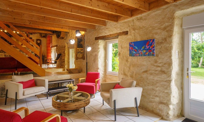 Plovan Casa | Estupenda casa de vacaciones para 6 personas con WIFI, TV y terraza