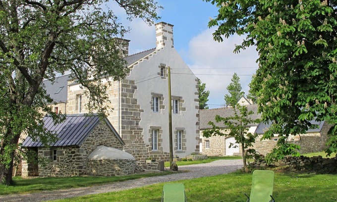 Plouneour-Trez Villa | Estupenda casa de vacaciones para 4 personas con WIFI, TV, terraza y mascotas permitida