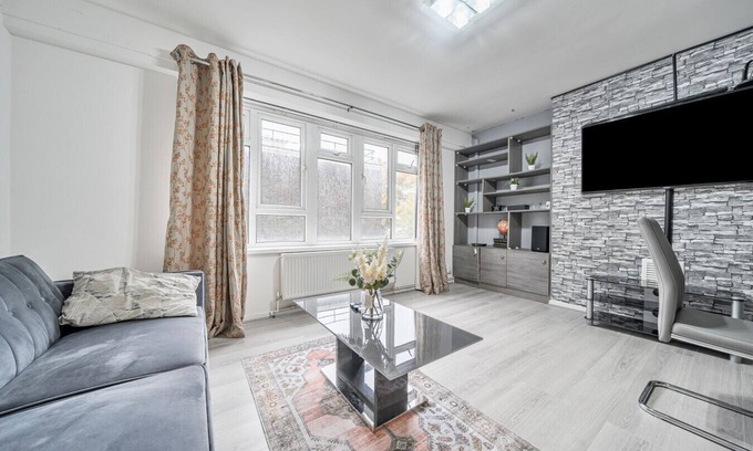 Greenwich West Apartamento | Stylish 2-bedroom flat with fast links to Canary Wharf & the City