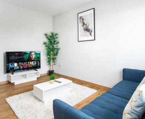 Stourbridge Apartamento | Stylish 2 Bedroom Apartment - Netflix - Off-street Parking 1DS