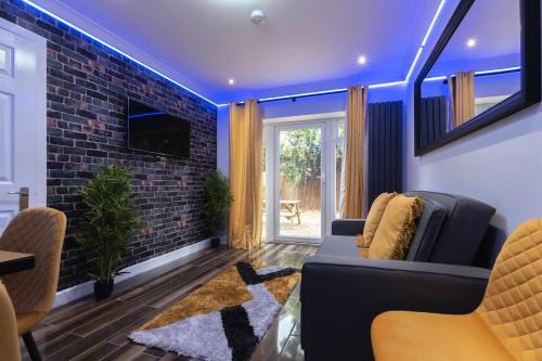 Reading Apartamento | Stylish 2 Bedroom House