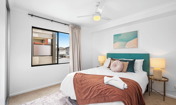 Beckenham Apartamento | Stylish 2BR with Wi-Fi (100+ Mbps), TV big 75 inch -Beckenham