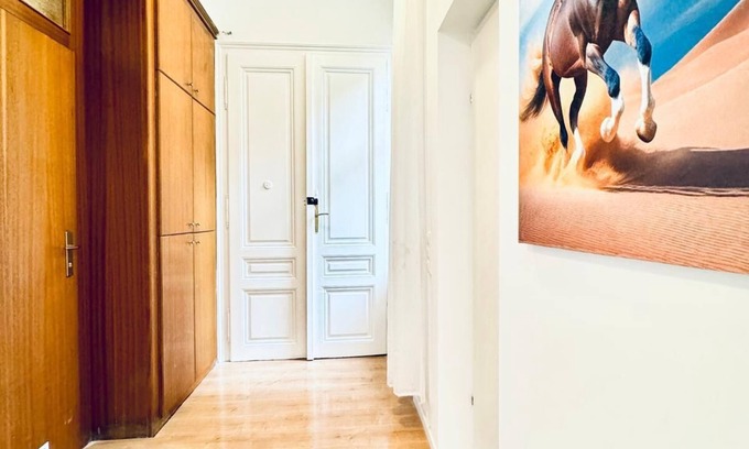 Rudolfsheim-Funfhaus Apartamento | Stylish 5BR 7min to Westbahnhof