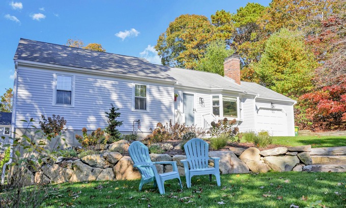 Yarmouth Port Casa | Stylish and completely renovated home close to 6A beaches and villages.