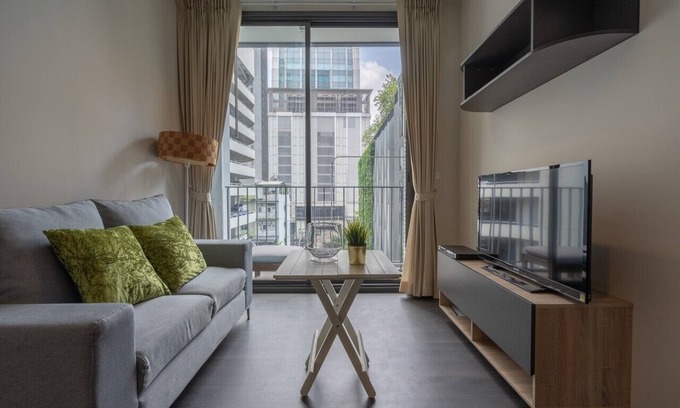 Asoke Condominio | Elegante y moderno 1 BR - 3 minutos a pie de MRT Sukhumvit y BTS Asoke