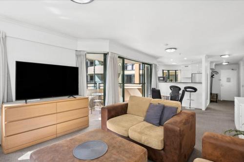 Canberra City Centre Apartamento | Stylish Braddon Retreat 2Bedroom Free Parking & Pool
