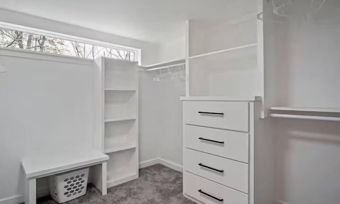 Central Oklahoma City Casa | Stylish Bungalow. Sleeps 6. Wi-fi. Pets welcome.