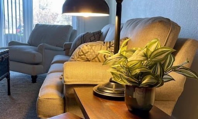 De Pere Apartamento | Stylish & Chic Modern Residence