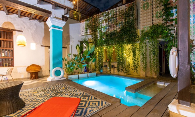 Norte Casa | Stylish Colonial House at Historic Center of Santa Marta w/Pool & Terrace-Pet-f!