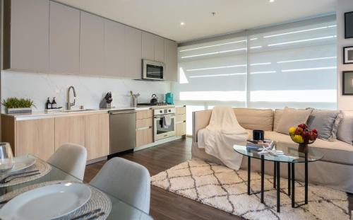 Downtown Apartamento | Stylish Condo By The Beach