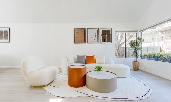 Rancho Penasquitos Casa | Stylish, Fun & Comfy 4B3B House, Close to Del Mar, Torrey Pines and Safari Park