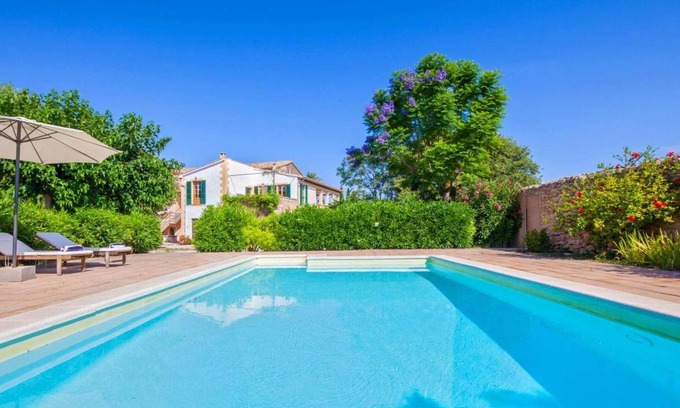 Consell Villa | Stylish natural stone finca in the country