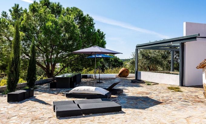 Portalegre Villa | Stylish Rural Getaway in Alentejo