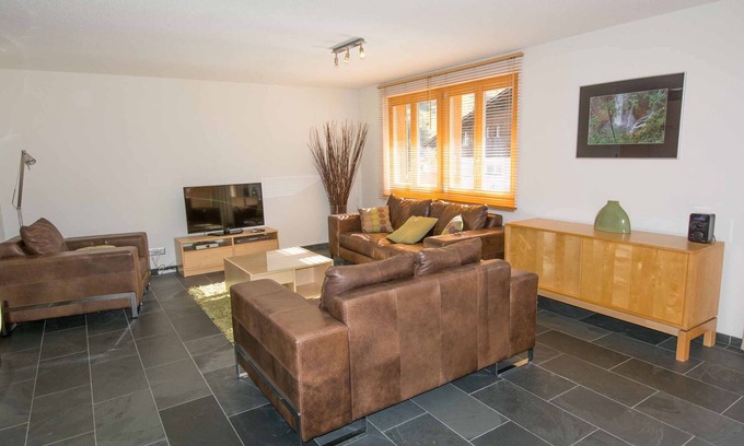 Adelboden Apartamento | Apartamento nuevo y elegante para 4 personas, cerca de los teleféricos.