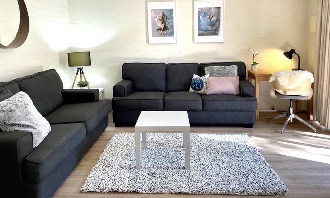 Subiaco Apartamento | Subiaco Village con piscina, barbacoa y spa - estacionamiento gratuito y wifi - dos habitaciones