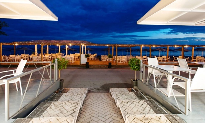 Nea Propontida Alquiler De RV | Sueno Bungalows