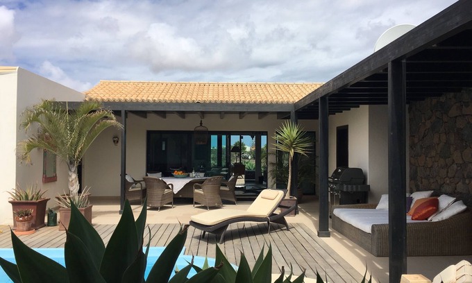 La Oliva Villa | Suerte al Sur, Montaña Colorada, jardín 3000 m2