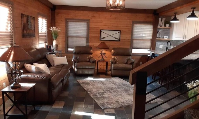 Tiskilwa Casa | Sugar Maple Inn, A Country Chic Getaway