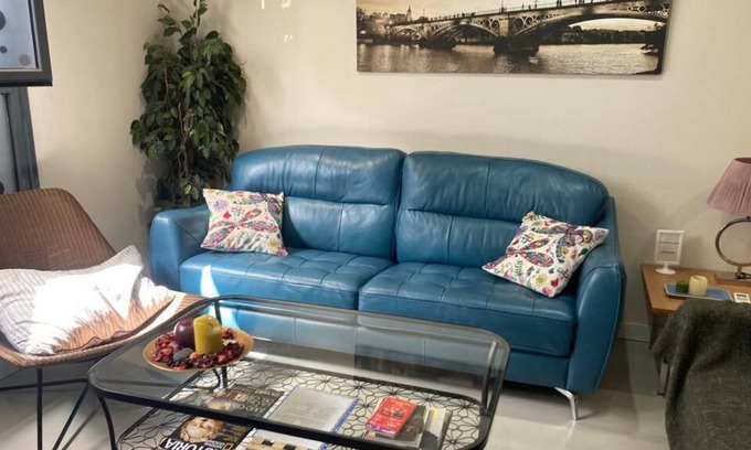 San Lorenzo Apartamento | Apto. loft con piscina en el centro de la ciudad (barrio San Lorenzo)