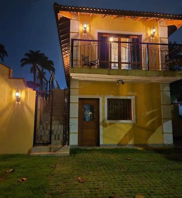 Centro Comercial Apartamento | Suite 02 nova à 450 metros da praia