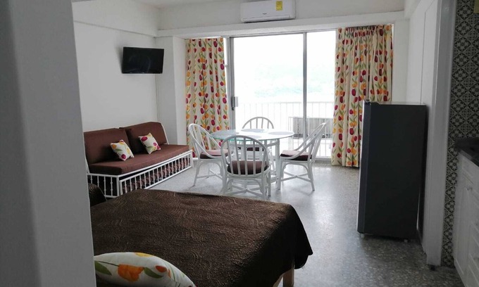 Club Deportivo Apartamento | Suite 29 Torres Gemelas