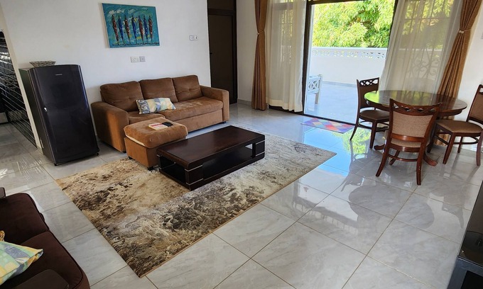 Ukunda Apartamento | Suite at Salaam Green Homestays Diani
