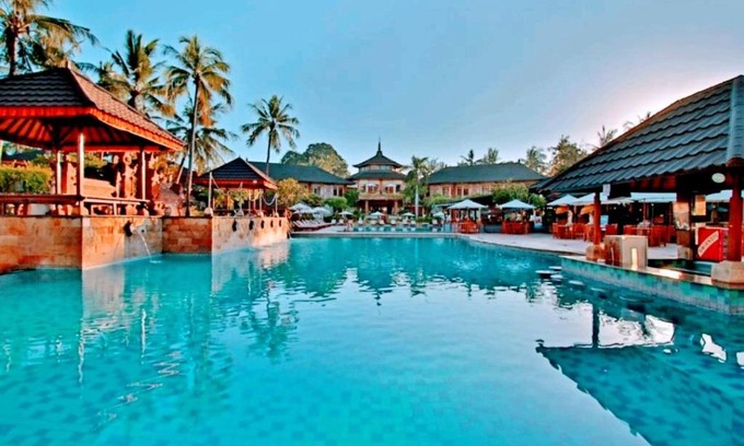 Legian Apartamento | Suite Bedroom Legian by DHMhotelier