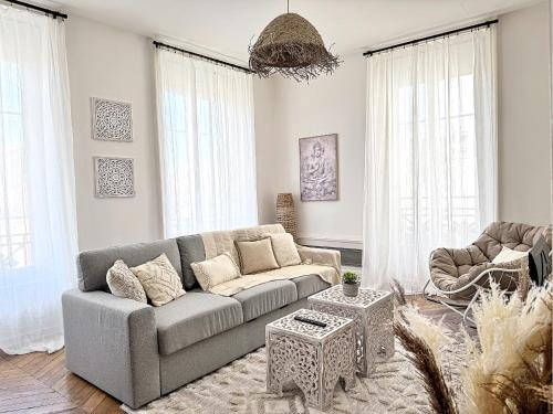 Oullins Apartamento | Suite Cinnabar - Check in h24 - Wifi