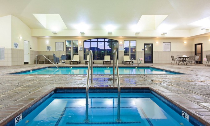 Fairfield Condominio | Suite Near Napa Valley Wine Country | Pool, Shared Whirlpool + Gym Access