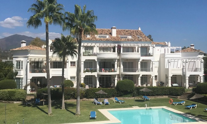 Guadalmina Cama Y Desayuno | Suite Precioso con una Vista Panorámica