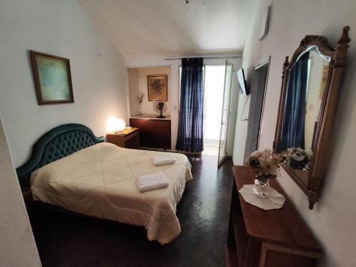Yerba Buena Apartamento | Suite Pringles 1740 Parking Planta Baja