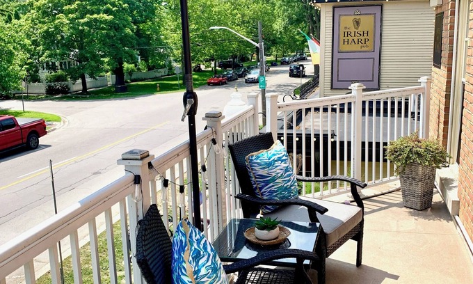 Old Town Historic District Apartamento | Suites On King