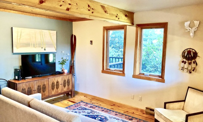 Oak Creek Casa | ⛷Winter Wonderland + Short Drive to Steamboat !!! 🎿 🔥 🎹