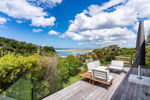 Mangawhai Heads Casa | Sun and Coast - Mangawhai Heads Holiday Home