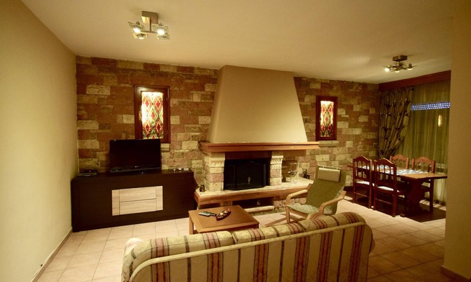 Pavlos Melas Condominio | Apartamento Sun City View