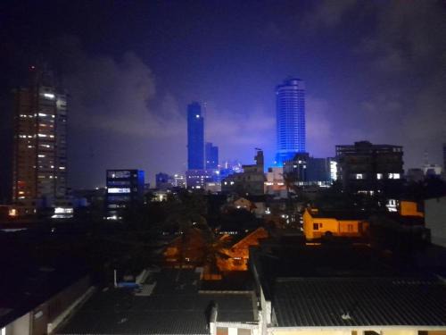 Nugegoda Hotel | Sun Hinda Colombo