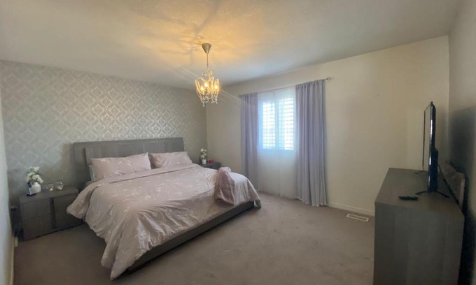 Hamilton Casa | Sundes Tarbah