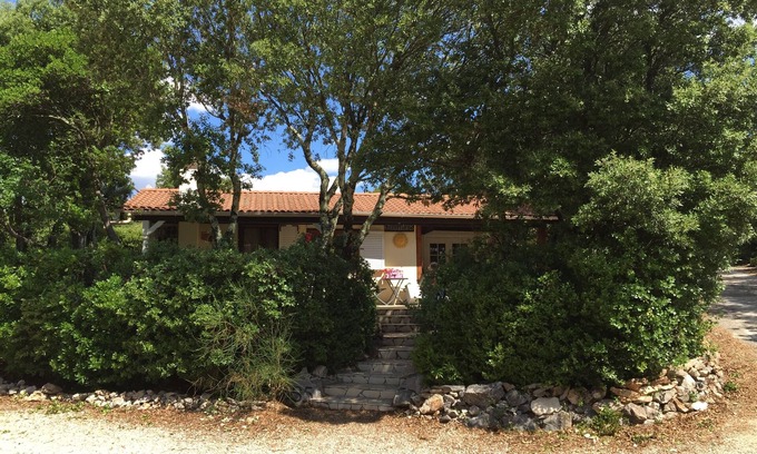 Mejannes-le-Clap Casa | Soleado bungalow en el sur de Francia