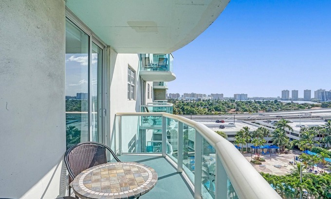 Sunny Isles Beach Apartamento | Sunny Isles 4 Bedrooms on the beach