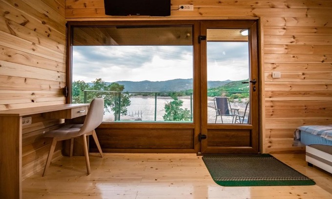 Niksic Casa | Sunny