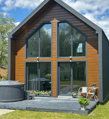 Mykulychyn Casa | Sunny Place cottage