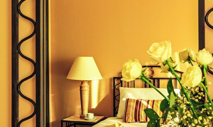 Al Mamsha El Seyahi Hotel | Sunny Retreat! 4 Family-Friendly Units with Outdoor Pool and Balcony