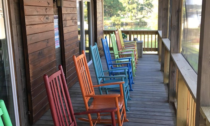 Minnesott Beach Cabina | Amanecer en el porche - Cabaña de vacaciones cerca de Dawson Creek